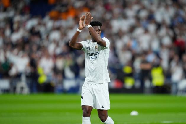October 5, 2024, Madrid, Madrid, SPAIN: Aurelien Tchouameni of Real Madrid warms up during the Spanish League, LaLiga EA Sports, football match played between Real Madrid and Villarreal CF at Santiago Bernabeu stadium on October 5, 2024, in Madrid, Spain. Madrid SPAIN - ZUMAa181 20241005_zaa_a181_128 Copyright: xOscarxJ.xBarrosox