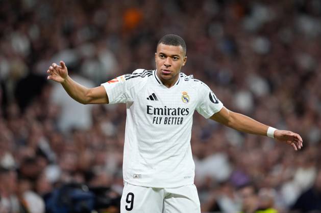 October 5, 2024, Madrid, Madrid, SPAIN: Kylian Mbappe of Real Madrid gestures during the Spanish League, LaLiga EA Sports, football match played between Real Madrid and Villarreal CF at Santiago Bernabeu stadium on October 5, 2024, in Madrid, Spain. Madrid SPAIN - ZUMAa181 20241005_zaa_a181_158 Copyright: xOscarxJ.xBarrosox
