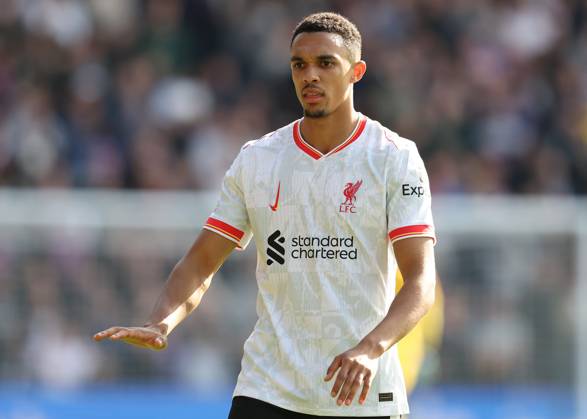 London, England, 5th October 2024. Trent Alexander-Arnold of Liverpool during the Premier League match at Selhurst Park, London. Picture credit should read: Paul Terry Sportimage EDITORIAL USE ONLY. No use with unauthorised audio, video, data, fixture lists, club league logos or live services. Online in-match use limited to 120 images, no video emulation. No use in betting, games or single club league player publications. SPI-3361-0135