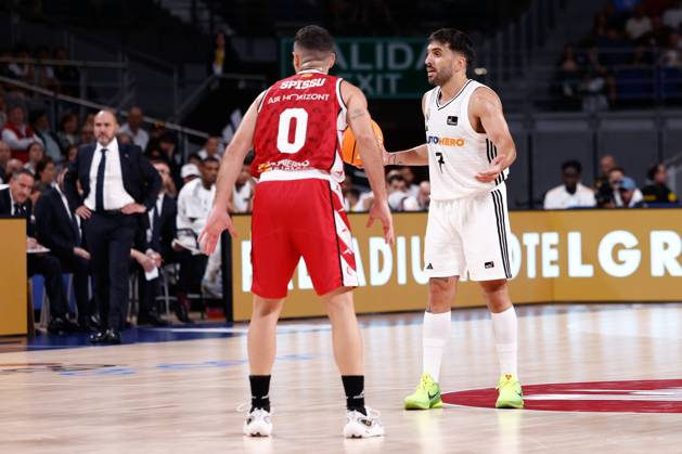 October 6, 2024, Madrid, Madrid, SPAIN: Facundo Campazzo of Real Madrid in action during the Spanish League, Liga ACB Endesa, basketball match played between Real Madrid and Casademont Zaragoza at WiZink Center on October 6, 2024 in Madrid, Spain. Madrid SPAIN - ZUMAa181 20241006_zaa_a181_062 Copyright: xDennisxAgyemanx
