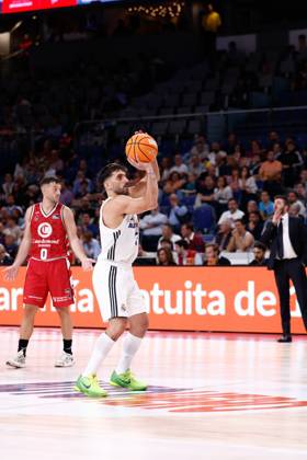 October 6, 2024, Madrid, Madrid, SPAIN: Facundo Campazzo of Real Madrid in action during the Spanish League, Liga ACB Endesa, basketball match played between Real Madrid and Casademont Zaragoza at WiZink Center on October 6, 2024 in Madrid, Spain. Madrid SPAIN - ZUMAa181 20241006_zaa_a181_115 Copyright: xDennisxAgyemanx