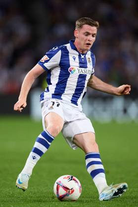 October 6, 2024, San Sebastian, Guipuzcoa, SPAIN: Sergio Gomez of Real Sociedad in action during the LaLiga EA Sports match between Real Sociedad and Atletico de Madrid at Reale Arena on October 6, 2024, in San Sebastian, Spain. San Sebastian SPAIN - ZUMAa181 20241006_zaa_a181_299 Copyright: xRicardoxLarreinax