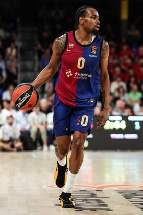 October 11, 2024, Barcelona, Barcelona, Spain: Kevin Punter of FC Barcelona, Barca in action during the Turkish Airlines Euroleague, match played between FC Barcelona and Alba Berlin at Palau Blaugrana on October 11, 2024 in Barcelona, Spain. Barcelona Spain - ZUMAa181 20241011_zaa_a181_046 Copyright: xJavierxBorregox