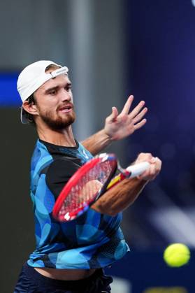 (241012) -- SHANGHAI, Oct. 12, 2024 -- Tomas Machac hits a return during the men s singles semifinal match between Jannik Sinner of Italy and Tomas Machac of the Czech Republic at the ATP, Tennis Herren World Tour Shanghai Masters tennis tournament in Shanghai, east China, Oct. 12, 2024. ) (SP)CHINA-SHANGHAI-TENNIS-ATP TOUR-SHANGHAI MASTERS(CN) XuxYanan