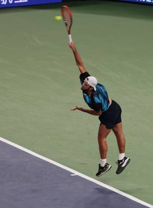 (241012) -- SHANGHAI, Oct. 12, 2024 -- Tomas Machac serves during the men s singles semifinal match between Jannik Sinner of Italy and Tomas Machac of the Czech Republic at the ATP, Tennis Herren World Tour Shanghai Masters tennis tournament in Shanghai, east China, Oct. 12, 2024. ) (SP)CHINA-SHANGHAI-TENNIS-ATP TOUR-SHANGHAI MASTERS(CN) WangxXiang