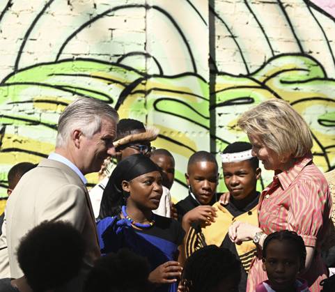 State Visit of King Philippe and Queen Mathilde to South Africa (Day 5) CAPE TOWN, SOUTH AFRICA - MARCH 26 : State Visit of King Philippe and Queen Mathilde to South Africa (Day 5) - King Philippe & Queen Mathilde visit of Philippi Village - Lunch at Den Anker - King Philippe & Queen Mathilde visit the UNESCO World Heritage site Kirstenbosch on 26, 2023 in Cape Town, South Africa, 26 03 2023 Cape Town South Africa Copyright: xDidierxLebrunx 11024010-107