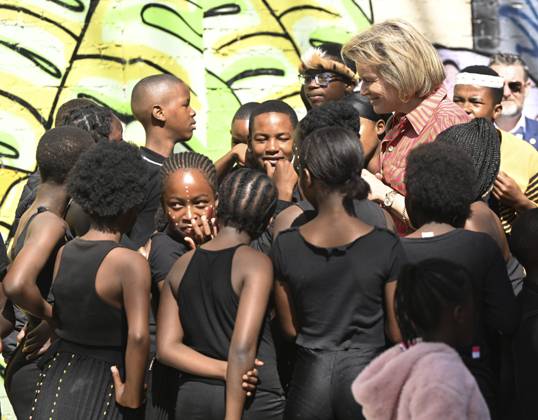 State Visit of King Philippe and Queen Mathilde to South Africa (Day 5) CAPE TOWN, SOUTH AFRICA - MARCH 26 : State Visit of King Philippe and Queen Mathilde to South Africa (Day 5) - King Philippe & Queen Mathilde visit of Philippi Village - Lunch at Den Anker - King Philippe & Queen Mathilde visit the UNESCO World Heritage site Kirstenbosch on 26, 2023 in Cape Town, South Africa, 26 03 2023 Cape Town South Africa Copyright: xDidierxLebrunx 11024010-110