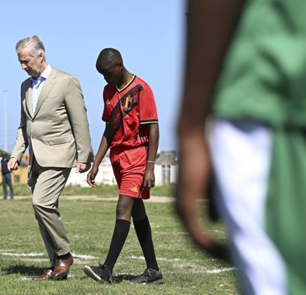 State Visit of King Philippe and Queen Mathilde to South Africa (Day 5) CAPE TOWN, SOUTH AFRICA - MARCH 26 : State Visit of King Philippe and Queen Mathilde to South Africa (Day 5) - King Philippe & Queen Mathilde visit of Philippi Village - Lunch at Den Anker - King Philippe & Queen Mathilde visit the UNESCO World Heritage site Kirstenbosch on 26, 2023 in Cape Town, South Africa, 26 03 2023 Cape Town South Africa Copyright: xDidierxLebrunx 11024010-120