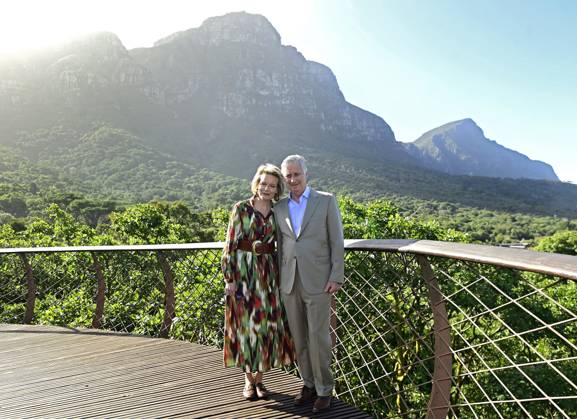 State Visit of King Philippe and Queen Mathilde to South Africa (Day 5) CAPE TOWN, SOUTH AFRICA - MARCH 26 : State Visit of King Philippe and Queen Mathilde to South Africa (Day 5) - King Philippe & Queen Mathilde visit of Philippi Village - Lunch at Den Anker - King Philippe & Queen Mathilde visit the UNESCO World Heritage site Kirstenbosch on 26, 2023 in Cape Town, South Africa, 26 03 2023 Cape Town South Africa Copyright: xDidierxLebrunx 11024010-123