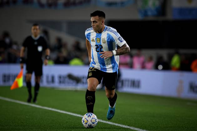 October 15, 2024, Buenos Aires, Buenos Aires, Argentina: Lautaro Martinez of Argentina seen in action during the match between Argentina and Bolivia as part of FIFA World Cup, WM, Weltmeisterschaft, Fussball 2026 Qualifiers at Estadio Mas Monumental, on October 15 2024 in Buenos Aires, Argentina Buenos Aires Argentina - ZUMAt163 20241015_zsp_t163_019 Copyright: xRobertoxTuerox