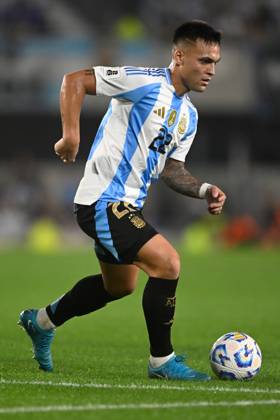 BUENOS AIRES, ARGENTINA - OCTOBER 15: Lautaro Martinez of Argentina during the FIFA World Cup, WM, Weltmeisterschaft, Fussball 2026 South American Qualifier match between Argentina and Bolivia at Estadio Mas Monumental Antonio Vespucio Liberti on October 15, 2024 in Buenos Aires, Argentina. Photo by D.Halisz SFSI Argentina v Bolivia - FIFA World Cup 2026 Qualifier Copyright: xDiegoxHalisz SFSIx