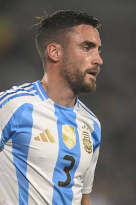 BUENOS AIRES, ARGENTINA - OCTOBER 15: Nicolas Tagliafico of Argentina looks on during the FIFA World Cup, WM, Weltmeisterschaft, Fussball 2026 South American Qualifier match between Argentina and Bolivia at Estadio Mas Monumental Antonio Vespucio Liberti on October 15, 2024 in Buenos Aires, Argentina. Photo by D.Halisz SFSI Argentina v Bolivia - FIFA World Cup 2026 Qualifier Copyright: xDiegoxHalisz SFSIx