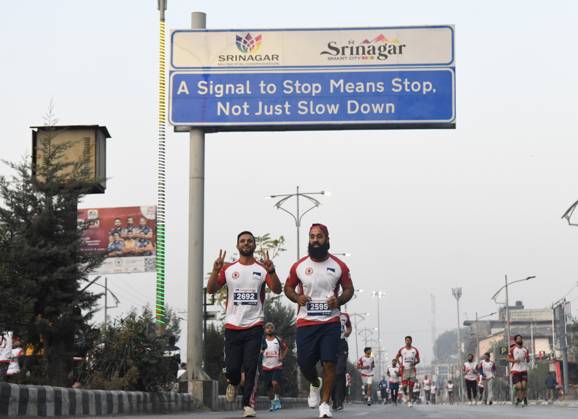 October 20, 2024, Srinagar, Jammu And Kashmir, India: People in large number participated in the International Kashmir Marathon held in Srinagar. Srinagar India - ZUMAz120 0774166094st Copyright: xBasitxZargarx