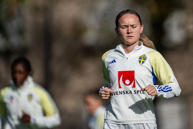 241022 Matilda Vinberg of the Swedish women s national football team during a training session on October 22, 2024 in Luxembourg. Photo: Mathias Bergeld BILDBYRAN kod MB MB0985 fotboll football soccer fotball em-kval kval uefa womens EURO Qualifier, EM, Europameisterschaft qualifier träning practice training sverige sweden dam bbeng Copyright: MATHIASxBERGELD BB241022MB023