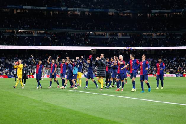 October 26, 2024, Madrid, Madrid, SPAIN: Players of FC Barcelona, Barca celebrate the victory during the Spanish League, LaLiga EA Sports, football match played between Real Madrid and FC Barcelona at Santiago Bernabeu stadium on October 26, 2024, in Madrid, Spain. Madrid SPAIN - ZUMAa181 20241026_zaa_a181_310 Copyright: xDennisxAgyemanx