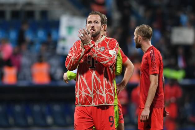 Harry Kane (FC Bayern Muenchen) gestikuliert, gestik waehrend des Spiels der 1. Bundesliga zwischen VfL Bochum 1848 und FC Bayern München, Vonovia Ruhrstadion am 27. October 2024 in Bochum, Deutschland. (Foto von Ralf Treese DeFodi Images) +++ Harry Kane (FC Bayern Muenchen) gestures during the Bundesliga match between VfL Bochum 1848 and FC Bayern München at Vonovia Ruhrstadion on October 27, 2024 in Bochum, Germany. (Photo by Ralf Treese DeFodi Images) DFL regulations prohibit any use of photographs as image sequences and or quasi-video. not used in POL SRB CRO FRA GBR NED ITA USA Defodi-521_BOCFCB20241027_196