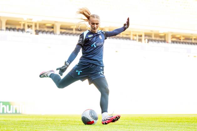 241028 Goalkeeper Selma Panengstuen of the Norwegian women s national football team during a training session on October 28, 2024 in Oslo. Photo: Vegard Grott BILDBYRAN kod VG VG0682 bbeng fotboll football soccer fotball norge norway women dam UEFA EURO, EM, Europameisterschaft,Fussball Qualifier, EM, Europameisterschaft em-kvalifisering kvinner em-kvalik em-kval träning practice training trening Copyright: VEGARDxGRoTT BB241028VG076