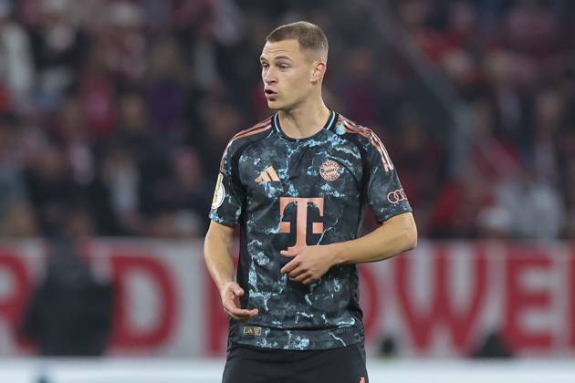 Joshua Kimmich (FC Bayern Muenchen) gestikuliert, DFB-Pokal - Second Round, 1. FSV Mainz vs FC Bayern Muenchen, Mewa Arena am 30. October 2024 in Mainz, Deutschland. (Foto von Marco Steinbrenner DeFodi Images) Joshua Kimmich (FC Bayern Muenchen) gestures, DFB-Pokal - Second Round, 1. FSV Mainz vs FC Bayern Muenchen, Mewa Arena, October 30, 2024 in Mainz, Germany. (Photo by Marco Steinbrenner DeFodi Images) DFB DFL REGULATIONS PROHIBIT ANY USE OF PHOTOGRAPHS AS IMAGE SEQUENCES AND OR QUASI-VIDEO. not used in POL SRB CRO FRA GBR NED ITA USA Defodi-700_mainz_muenchen_20241030_212