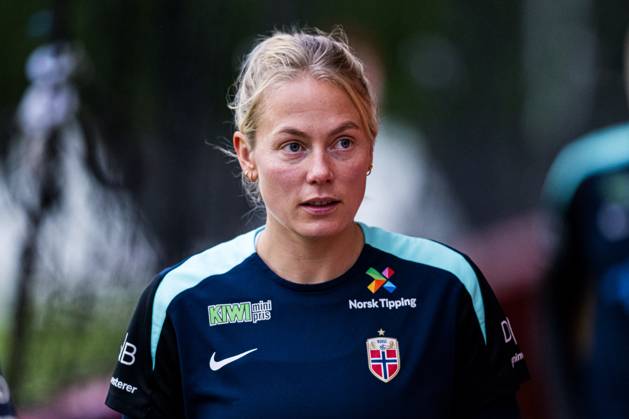 241128 Guro Bergsvand of the Norwegian women s national football team during a training session on November 28, 2024 in Larne. Photo: Marius Simensen BILDBYRAN COP 238 bbeng dam football fotball fotboll norge norway practice soccer training trening träning uefa women s EURO Qualifier, EM, Europameisterschaft Copyright: MARIUSxSIMENSEN BB241128BB615