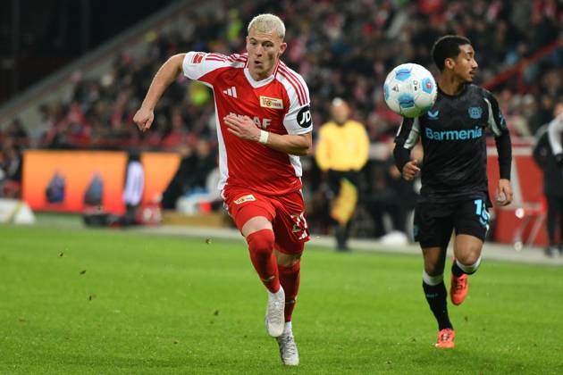 Tim Skarke (1.FC Union Berlin, 21) GER, 1.FC Union Berlin gegen Bayer Leverkusen, Fussball, Bundesliga, Saison 2024 2025, 12. Spieltag, 30.11.2024 (DFL REGULATIONS PROHIBIT ANY USE OF PHOTOGRAPHS AS IMAGE SEQUENCES AND OR QUASI-VIDEO.) GER, 1.FC Union Berlin gegen Bayer Leverkusen, Fussball, Bundesliga, Saison 2024 2025, 12. Spieltag, 30.11.2024 Berlin Copyright: xEibner-Pressefoto RyanxSleimanx EP_RSN