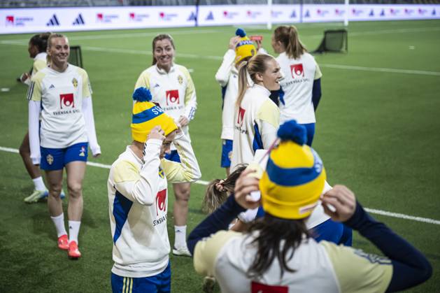 241202 Julia Zigiotti Olme of the Swedish women s national football team during a training session on December 2, 2024 in Stockholm. Photo: Maxim ThorÃ BILDBYRAN kod MT MT0701 fotboll football soccer fotball em-kval kval uefa womens EURO Qualifier, EM, Europameisterschaft qualifier träning practice training sverige sweden dam bbeng Copyright: MAXIMxTHORE BB241202MT003