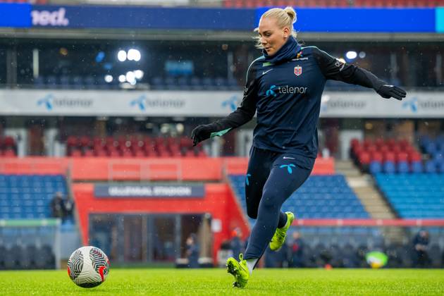 241202 Cathinka Tandberg of the Norwegian women s national football team during a training session on December 2, 2024 in Oslo. Photo: Vegard Grott BILDBYRAN kod VG VG0699 bbeng fotboll football soccer fotball norge norway women dam UEFA EURO, EM, Europameisterschaft,Fussball Qualifier, EM, Europameisterschaft em-kvalifisering kvinner em-kvalik em-kval träning practice training trening Copyright: VEGARDxGRoTT BB241202VG032