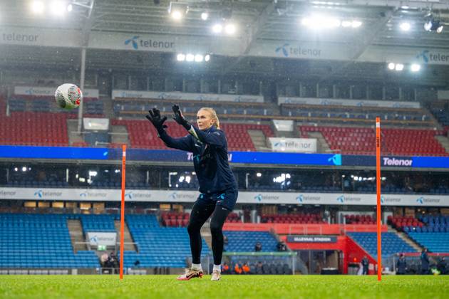 241202 Goalkeeper Selma Panengstuen of the Norwegian women s national football team during a training session on December 2, 2024 in Oslo. Photo: Vegard Grott BILDBYRAN kod VG VG0699 bbeng fotboll football soccer fotball norge norway women dam UEFA EURO, EM, Europameisterschaft,Fussball Qualifier, EM, Europameisterschaft em-kvalifisering kvinner em-kvalik em-kval träning practice training trening Copyright: VEGARDxGRoTT BB241202VG040