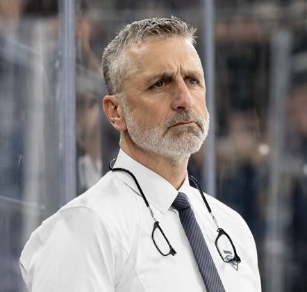 Mark French (Chef-Trainer, ERC Ingolstadt Panther). GER, EHC Red Bull Muenchen vs. ERC Ingolstadt, Eishockey, DEL, 24. Spieltag, Saison 2024 2025, 08.12.2024. GER, EHC Red Bull Muenchen vs. ERC Ingolstadt, Eishockey, DEL, 24. Spieltag, Saison 2024 2025, 08.12.2024. Muenchen Copyright: xEibner-Pressefoto HeikexFeinerx EP_HFR
