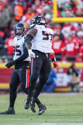NFL, American Football Herren, USA 2024: Texans vs Chiefs DEC 21 December 21, 2024: Houston Texans defensive tackle Mario Edwards Jr. (97) reacts to a fourth down stop against the Kansas City Chiefs during the second half at GEHA Field at Arrowhead Stadium in Kansas City, MO. David Smith CSM (Credit Image: Â David Smith Cal Media) Kansas City Mo United States of America EDITORIAL USE ONLY Copyright: xx ZUMA-20241221_zma_c04_195.jpg DavidxSmithx csmphotothree334999
