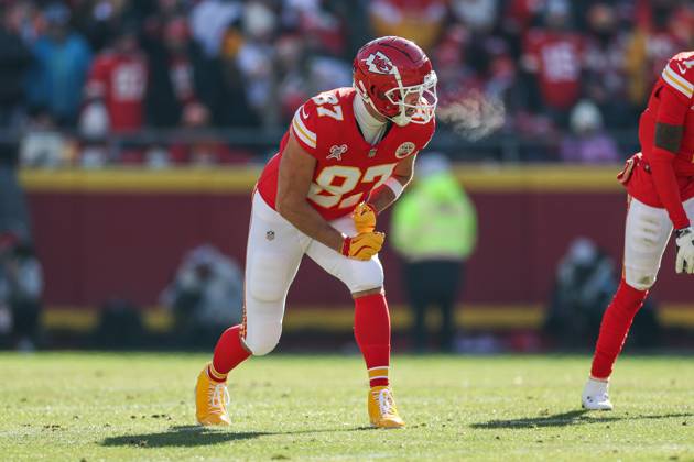 NFL, American Football Herren, USA 2024: Texans vs Chiefs DEC 21 December 21, 2024: Kansas City Chiefs tight end Travis Kelce (87) during a game against the Houston Texans at GEHA Field at Arrowhead Stadium in Kansas City, MO. David Smith CSM (Credit Image: Â David Smith Cal Media) Kansas City Mo United States of America EDITORIAL USE ONLY Copyright: xx ZUMA-20241221_zma_c04_672.jpg DavidxSmithx csmphotothree335980