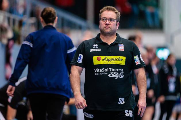 Steffen Birkner (HSG Blomberg-Lippe, Trainer) GER, HSG Blomberg-Lippe vs. BSV Sachsen Zwickau, Handball, 1. Bundesliga Frauen, 12. Spieltag, , 08.01.2025 GER, HSG Blomberg-Lippe vs. BSV Sachsen Zwickau, Handball, 1. Bundesliga Frauen, 12. Spieltag, , 08.01.2025 Blomberg Copyright: xEibner-Pressefoto JanxRollingerx EP_JSK