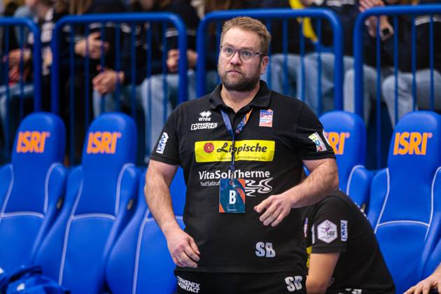 Steffen Birkner (HSG Blomberg-Lippe, Trainer) GER, HSG Blomberg-Lippe (GER) vs. KGHM MKS Zaglebie Lubin (POL), Handball, EHF European League Women, Gruppenphase, 26.01.2025 GER, HSG Blomberg-Lippe (GER) vs. KGHM MKS Zaglebie Lubin (POL), Handball, EHF European League Women, Gruppenphase, 26.01.2025 Blomberg Copyright: xEibner-Pressefoto JanxRollingerx EP_JSK