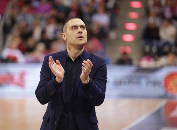 Trainer Marko Stankovic Telekom Baskets Bonn vs. Niners Chemnitz 19. Spieltag - Saison 2024 25
