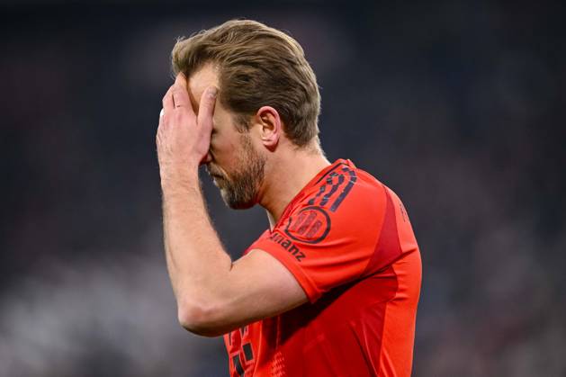 Harry Kane (FC Bayern Muenchen)ä gestikuliert, gestik, enttaeusscht waehrend des Spiels der 1. Bundesliga zwischen FC Bayern München und SV Werder Bremen, Allianz Arena am 07. February 2025 in München, Deutschland. (Foto von Harry Langer DeFodi Images) +++ Harry Kane (FC Bayern Muenchen)ä gestures, looks dejected during the Bundesliga match between FC Bayern München and SV Werder Bremen at Allianz Arena on February 7, 2025 in Munich, Germany. (Photo by Harry Langer DeFodi Images) DFL regulations prohibit any use of photographs as image sequences and or quasi-video. (Photo by Harry Langer DeFodi Images) DFL regulations prohibit any use of photographs as image sequences and or quasi-video. Defodi-541_FCBSVW20250207_318