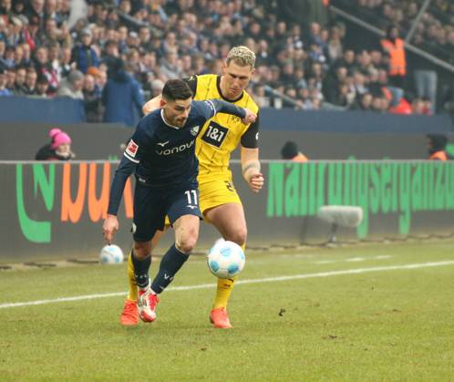 15.02.2025, xgrfx, Fussball 1.Bundesliga, VfL Bochum - Borussia Dortmund v.l. Georgios Masouras (VfL Bochum), Niklas Süle (Borussia Dortmund) (DFL DFB REGULATIONS PROHIBIT ANY USE OF PHOTOGRAPHS as IMAGE SEQUENCES and or QUASI-VIDEO) Bochum