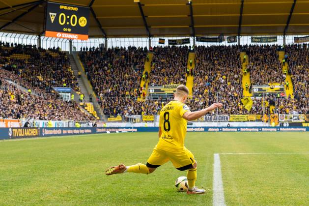 Lukas Scepanik (Alemannia Aachen, 08) TSV Alemannia Aachen vs. Borussia Dortmund II, Fussball, 3. Liga, 25. Spieltag, Saison 2024 2025, 22.02.2025 TSV Alemannia Aachen vs. Borussia Dortmund II, Fussball, 3. Liga, 25. Spieltag, Saison 2024 2025, 22.02.2025 Aachen Copyright: xEibner-Pressefoto JustinxDerondex EP_JDU