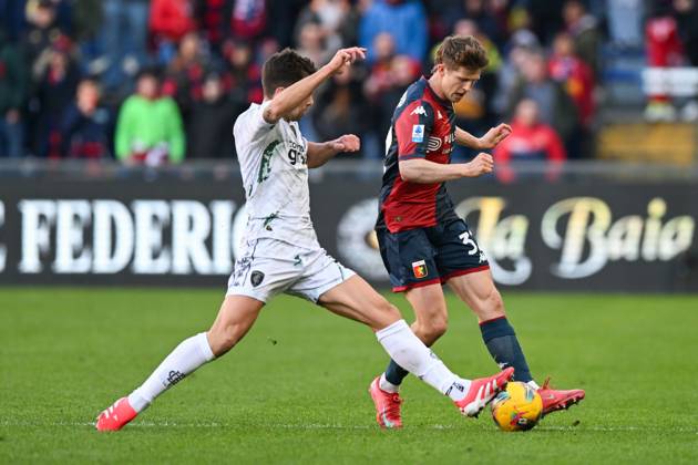 GenoaÕs Morten Frendrup fights for the ball during the Serie A soccer match between Genoa and Empoli at the Luigi Ferraris Stadium in Genoa, Italy - Sunday, March 02, 2025. - Soccer .  Copyright: xTanoxPecoraro LaPressex