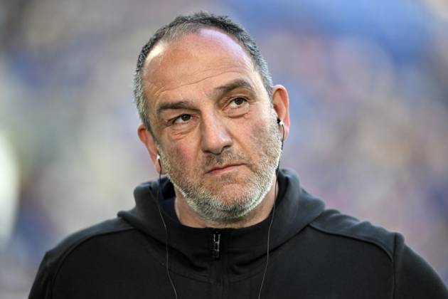 vor Spielbeginn: Trainer Coach Frank Schmidt 1. FC Heidenheim 1846 FCH Portrait TSG 1899 Hoffenheim vs 1. FC Heidenheim 1846 FCH 09.03.2025 DFL REGULATIONS PROHIBIT ANY USE OF PHOTOGRAPHS AS IMAGE SEQUENCES AND OR QUASI-VIDEO TSG 1899 Hoffenheim vs 1. FC Heidenheim 1846 FCH