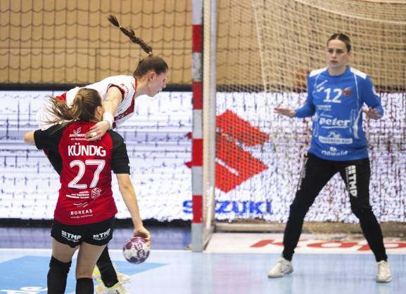 HANDBALL FRAUEN 1. BUNDESLIGA 19. SPIELTAG THC - HB LUDWIGSBURG ** NUR FÜR REDAKTIONELLE ZWECKE ** EDITORIAL USE ONLY **<p>15 03 2025-Bad Langensalza: Handball Frauen 1. Bundesliga Frauen Saison 2024-2025 Salzhalle 19. Spieltag Thüringer HC - HB Ludwigsburg im Foto: ( Deutschland Thueringen Bad Langensalza Copyright: SaschaxFromm