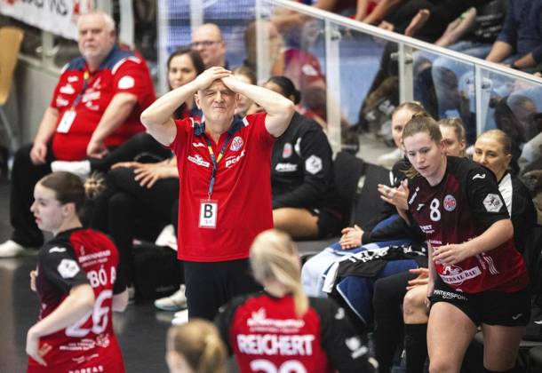 HANDBALL FRAUEN 1. BUNDESLIGA 19. SPIELTAG THC - HB LUDWIGSBURG ** NUR FÜR REDAKTIONELLE ZWECKE ** EDITORIAL USE ONLY **<p>15 03 2025-Bad Langensalza: Handball Frauen 1. Bundesliga Frauen Saison 2024-2025 Salzhalle 19. Spieltag Thüringer HC - HB Ludwigsburg im Foto: Trainer Herbert Mueller (Thüringer HC) ( Deutschland Thueringen Bad Langensalza Copyright: SaschaxFromm