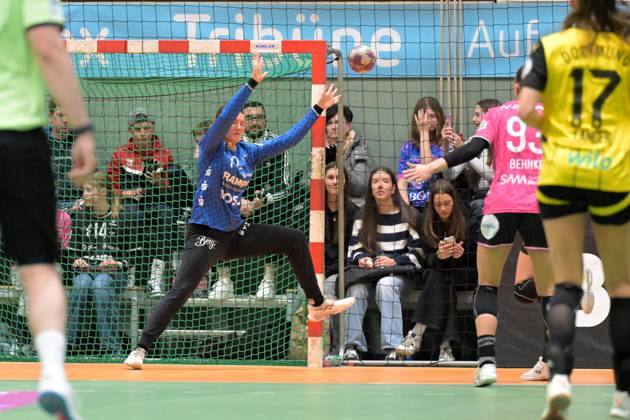 Marie Kristin Weiss (TusSies Metzingen, 12) im Tor TusSies Metzingen vs. BVB Borussia Dortmund Handball, Handball, HBF, 19.Ligaspieltag, Saison 2024 2025, 15.03.2025 TusSies Metzingen vs. BVB Borussia Dortmund Handball, Handball, HBF, 19.Ligaspieltag, Saison 2024 2025, 15.03.2025 Metzingen Copyright: xEibner-Pressefoto TobiasxBaurx EP_TBR