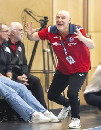 HANDBALL FRAUEN 1. BUNDESLIGA 19. SPIELTAG THC - HB LUDWIGSBURG ** NUR FÜR REDAKTIONELLE ZWECKE ** EDITORIAL USE ONLY **<p>15 03 2025-Bad Langensalza: Handball Frauen 1. Bundesliga Frauen Saison 2024-2025 Salzhalle 19. Spieltag Thüringer HC - HB Ludwigsburg im Foto: Trainer Herbert Mueller (Thüringer HC) ( Deutschland Thueringen Bad Langensalza Copyright: SaschaxFromm