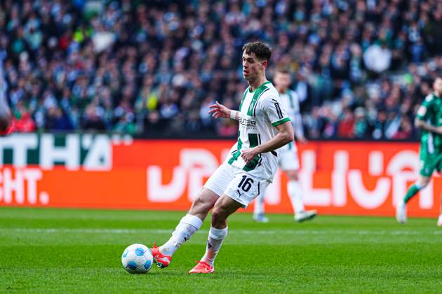 Philipp Sander (Borussia Moenchengladbach, 16) GER, SV Werder Bremen vs. Borussia Moenchengladbach, Fussball, Bundesliga, Spieltag 26, Spielzeit 2024 25, 15.03.2025 DFL REGULATIONS PROHIBIT ANY USE OF PHOTOGRAPHS AS IMAGE SEQUENCES AND OR QUASI-VIDEO GER, SV Werder Bremen vs. Borussia Moenchengladbach, Fussball, Bundesliga, Spieltag 26, Spielzeit 2024 25, 15.03.2025 Bremen Copyright: xEibner-Pressefoto MarcelxvonxFehrnx EP_MFN