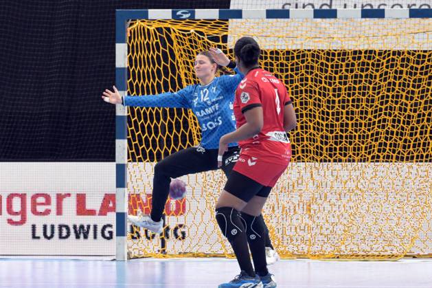 Marie Kristin Weiss (TusSies Metzingen, 12) im Tor HB Ludwigsburg vs. TusSies Metzingen, Handball, HBF, 20.Ligaspieltag, Saison 2024 2025, 19.03.2025 HB Ludwigsburg vs. TusSies Metzingen, Handball, HBF, 20.Ligaspieltag, Saison 2024 2025, 19.03.2025 Ludwigsburg Copyright: xEibner-Pressefoto TobiasxBaurx EP_TBR