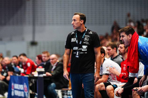 Roberto Garcia Parrondo (MT Melsungen, Trainer) GER, Handball Verein Hamburg vs. MT Melsungen, Handball, Bundesliga, Spieltag 23, Saison 2024 2025, 20.03.2025 GER, Handball Sport Verein Hamburg vs. MT Melsungen, Handball, Bundesliga, Spieltag 23, Saison 2024 2025, 20.03.2025 Hamburg Copyright: xEibner-Pressefoto MarcelxvonxFehrnx EP_MFN