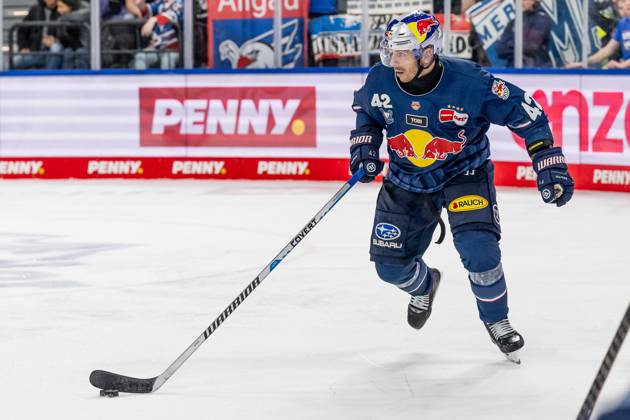 Yasin Ehliz (EHC Red Bull Muenchen, 42). GER, EHC Red Bull Muenchen vs. Adler Mannheim, Eishockey, DEL, Playoffs, Viertelfinale Spiel 4, Saison 2024 2025, 23.03.2025. GER, EHC Red Bull Muenchen vs. Adler Mannheim, Eishockey, DEL, Playoffs, Viertelfinale Spiel 4, Saison 2024 2025, 23.03.2025. Muenchen Copyright: xEibner-Pressefoto HeikexFeinerx EP_HFR