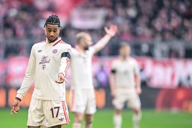 Michael Olise (FC Bayern Muenchen) gestikuliert, gestik waehrend des Spiels der 1. Bundesliga zwischen FC Bayern München und FC St. Pauli 1910, Allianz Arena am 29. March 2025 in München, Deutschland. (Foto von Harry Langer DeFodi Images) +++ Michael Olise (FC Bayern Muenchen) gestures during the Bundesliga match between FC Bayern München and FC St. Pauli 1910 at Allianz Arena on March 29, 2025 in Munich, Germany. (Photo by Harry Langer DeFodi Images) DFL regulations prohibit any use of photographs as image sequences and or quasi-video. (Photo by Harry Langer DeFodi Images) DFL regulations prohibit any use of photographs as image sequences and or quasi-video.