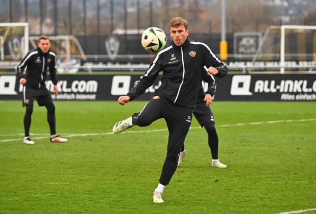Christoph Daferner, SG Dynamo Dresden, Training, Fußball, Fussball, 3. Liga, Dritte Liga, Saison 2024 2025, AOK PLUS Walter-Fritzsch-Akademie, Messering 18, Dresden, Ostragehege, 26.03.2025,