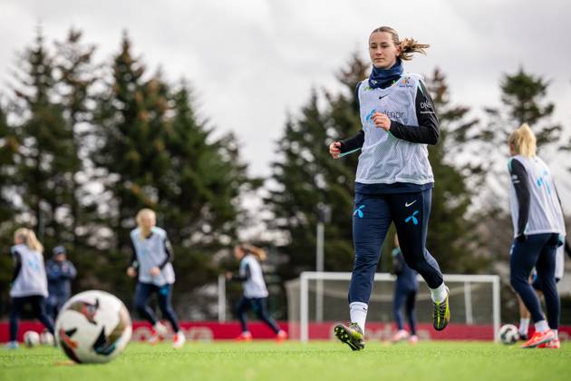 250403 Elisabeth Terland of the Norwegian women s national football team during a training session on April 3, 2025 in Reykjavik. Photo: Vegard Grott BILDBYRAN kod VG VG0740 bbeng fotboll football soccer fotball norge norway women dam nations league träning practice training trening Copyright: VEGARDxGRoTT BB250403VG007