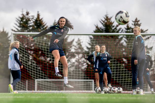 Sport Bilder des Tages 250403 Ingrid Syrstad Engen of the Norwegian women s national football team during a training session on April 3, 2025 in Reykjavik. Photo: Vegard Grott BILDBYRAN kod VG VG0740 bbeng fotboll football soccer fotball norge norway women dam nations league träning practice training trening Copyright: VEGARDxGRoTT BB250403VG018